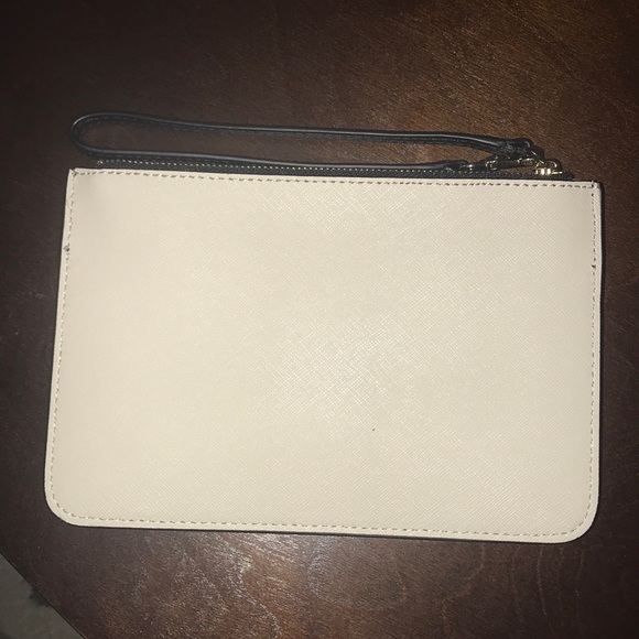 Kate Spade Wristlet - Picture 2 of 3